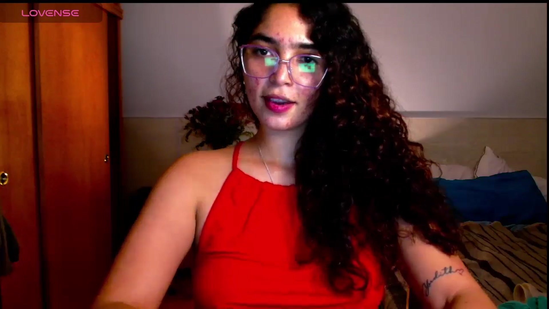 Gallery image thumbnail from Ariagaleo's myfreecams stream on, 06/02/2025, 22:40 image 6 of 20