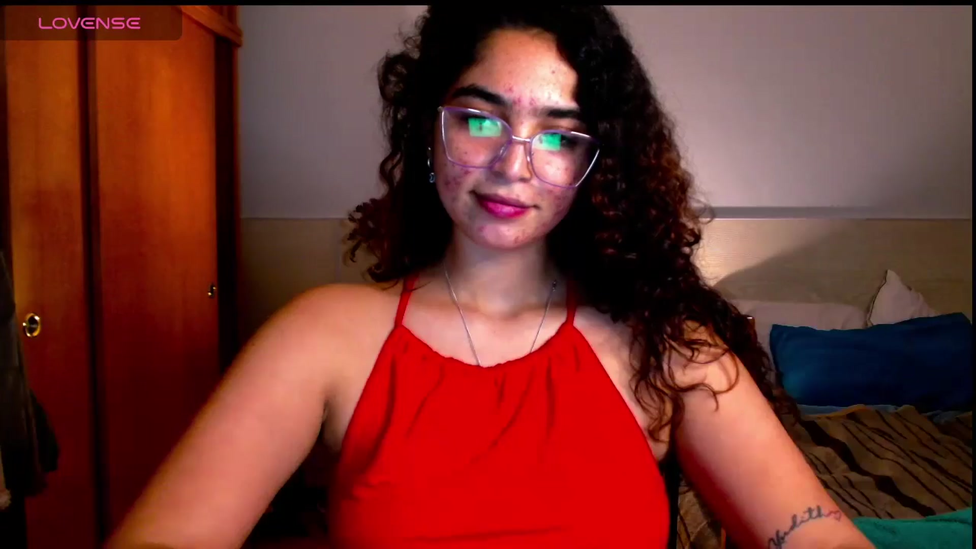Gallery image thumbnail from Ariagaleo's myfreecams stream on, 06/02/2025, 22:40 image 15 of 20