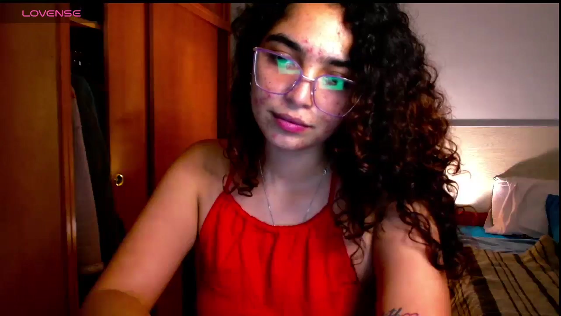 Gallery image thumbnail from Ariagaleo's myfreecams stream on, 06/02/2025, 23:32 image 13 of 20