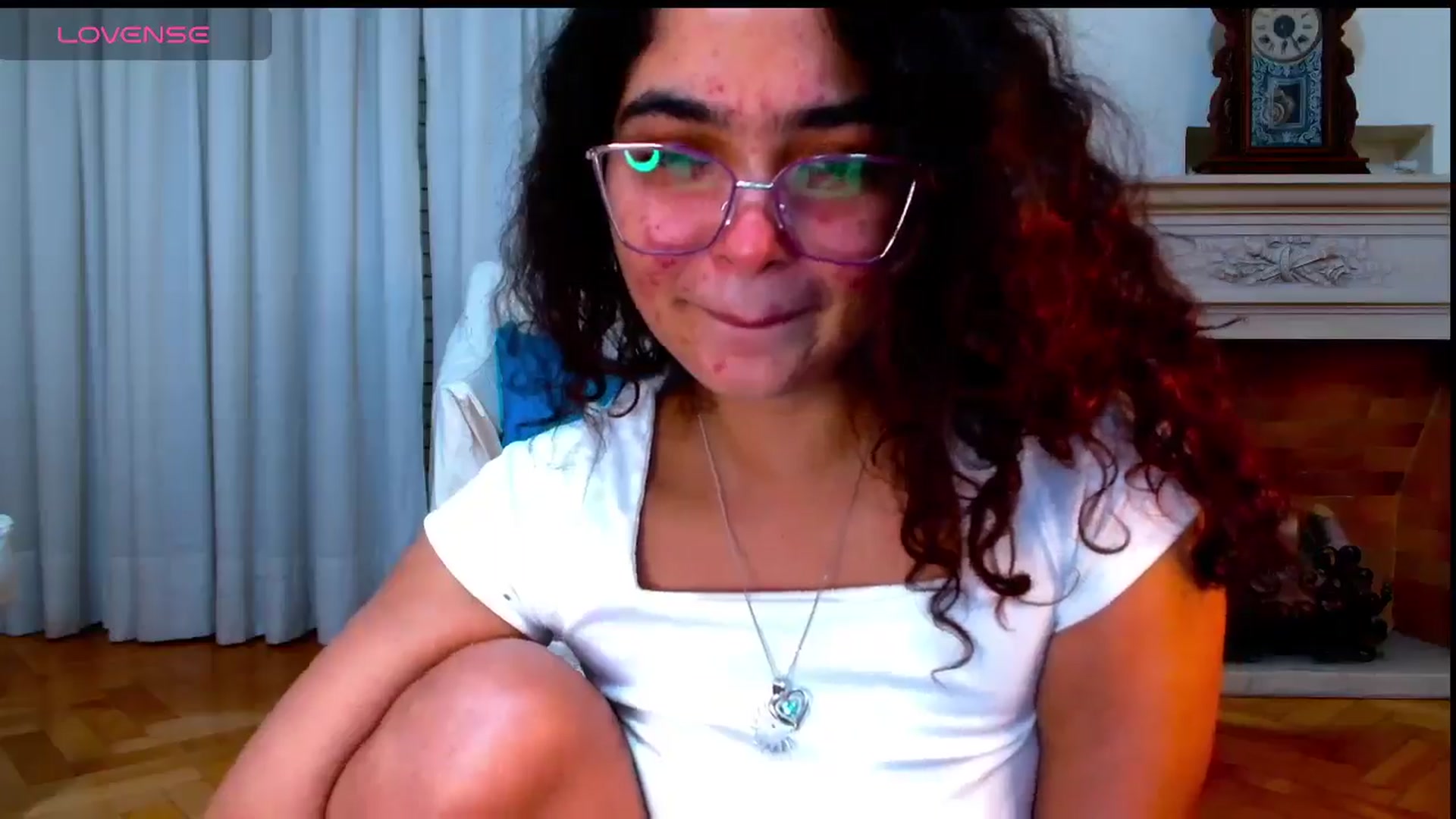 Gallery image thumbnail from Ariagaleo's myfreecams stream on, 06/05/2025, 21:54 image 17 of 20