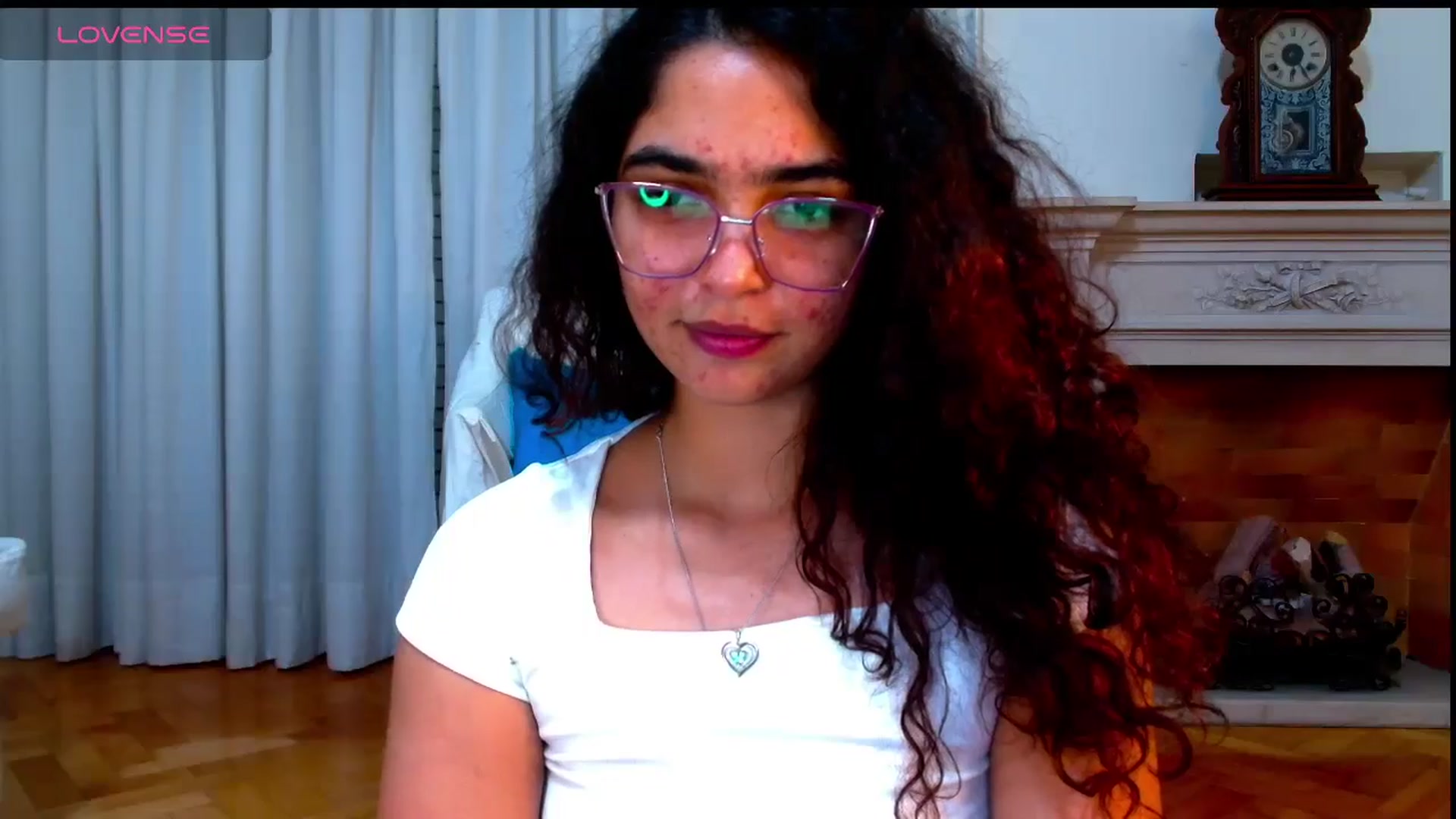 Gallery image thumbnail from Ariagaleo's myfreecams stream on, 06/05/2025, 23:12 image 16 of 20