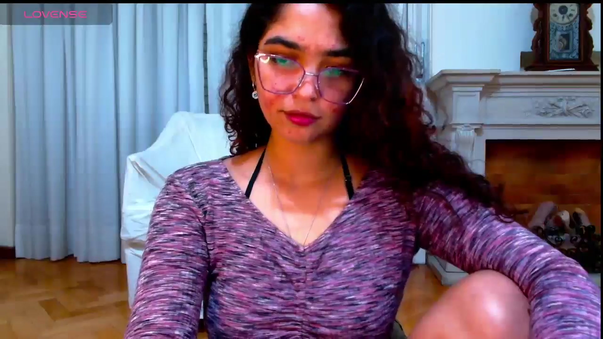 Gallery image thumbnail from Ariagaleo's myfreecams stream on, 06/06/2025, 22:23 image 10 of 20