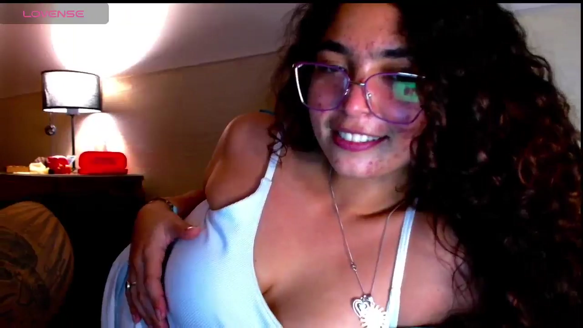 Gallery image thumbnail from Ariagaleo's myfreecams stream on, 06/10/2025, 22:58 image 12 of 20