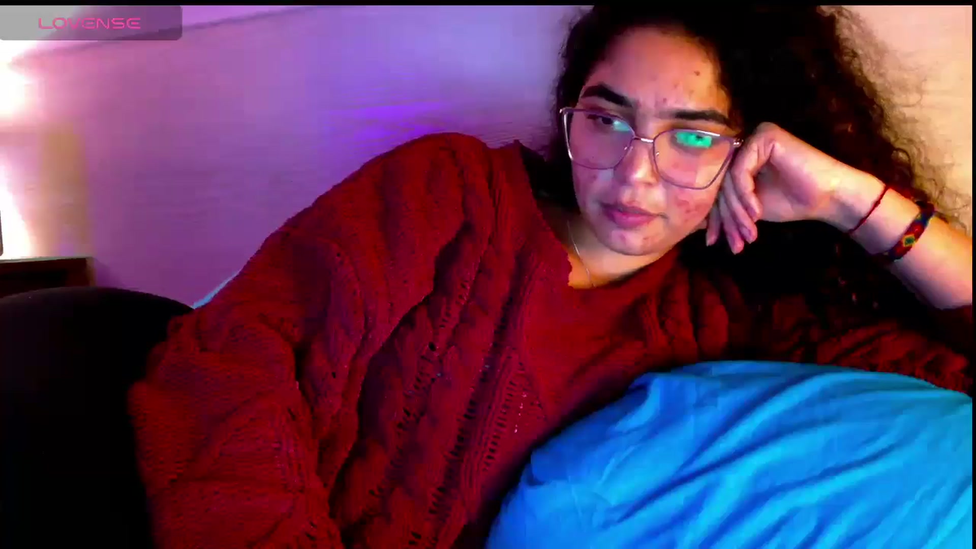 Gallery image thumbnail from Ariagaleo's myfreecams stream on, 06/12/2025, 23:43 image 11 of 20