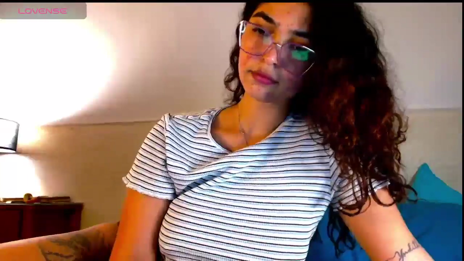 Gallery image thumbnail from Ariagaleo's myfreecams stream on, 06/15/2025, 20:45 image 16 of 20