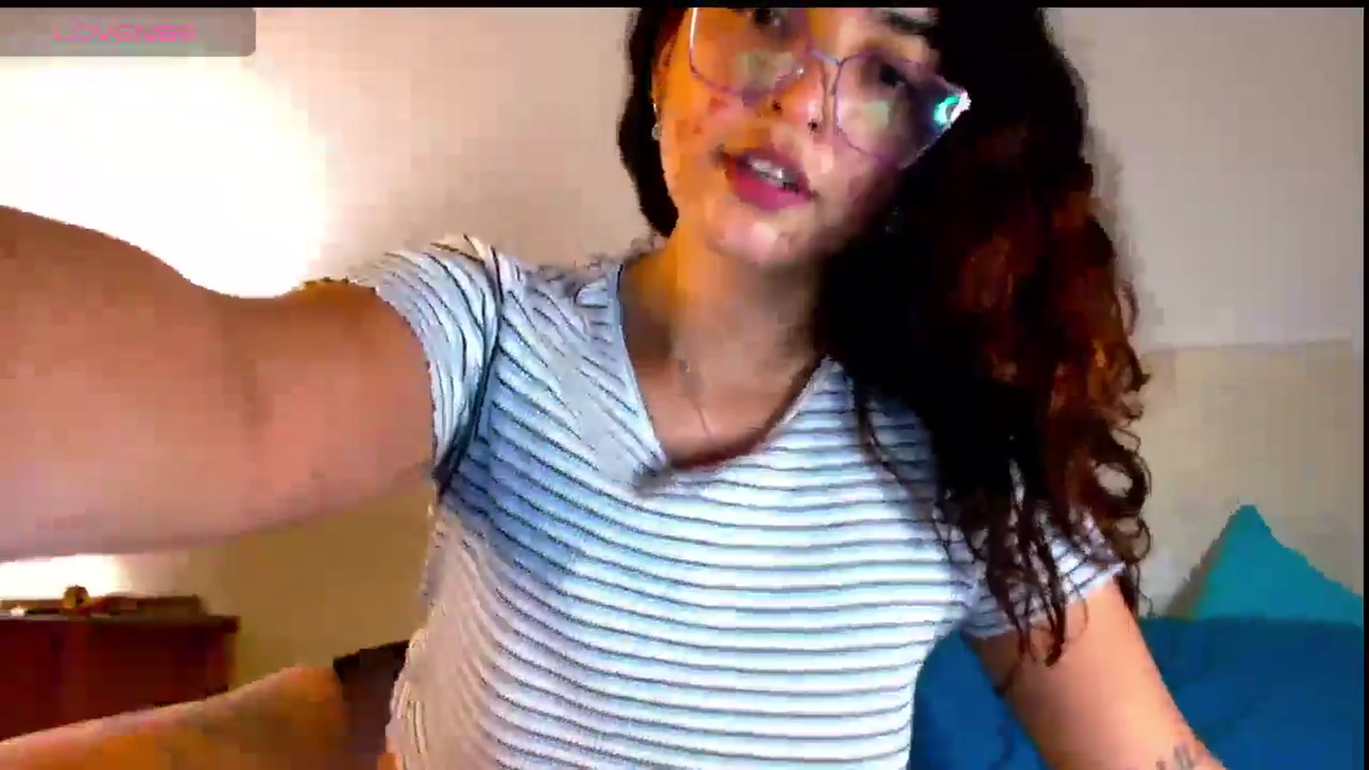 Gallery image thumbnail from Ariagaleo's myfreecams stream on, 06/15/2025, 20:45 image 7 of 20