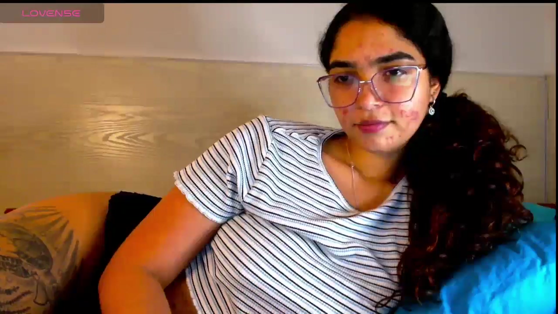 Gallery image thumbnail from Ariagaleo's myfreecams stream on, 06/15/2025, 21:06 image 10 of 20