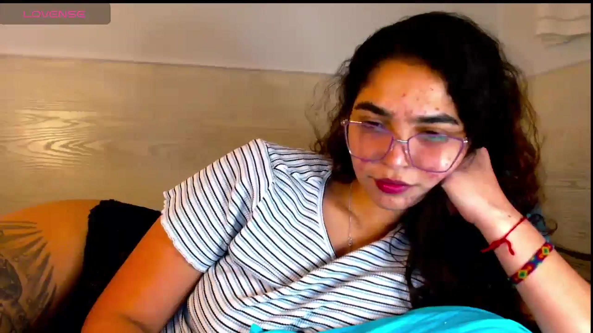 Gallery image thumbnail from Ariagaleo's myfreecams stream on, 06/15/2025, 23:15 image 13 of 20