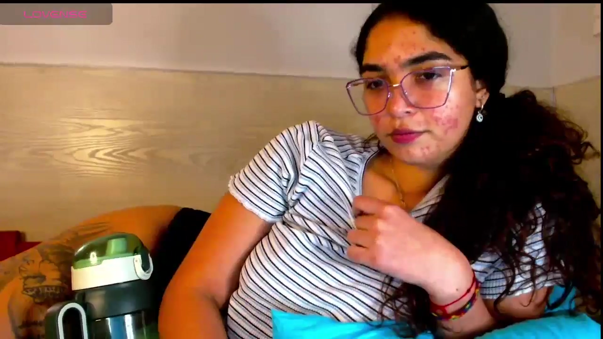 Gallery image thumbnail from Ariagaleo's myfreecams stream on, 06/15/2025, 23:15 image 3 of 20