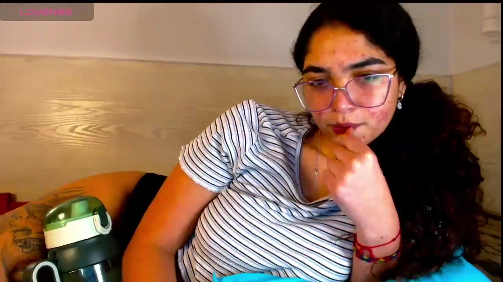 Gallery image thumbnail from Ariagaleo's myfreecams stream on, 06/15/2025, 23:15 image 4 of 20