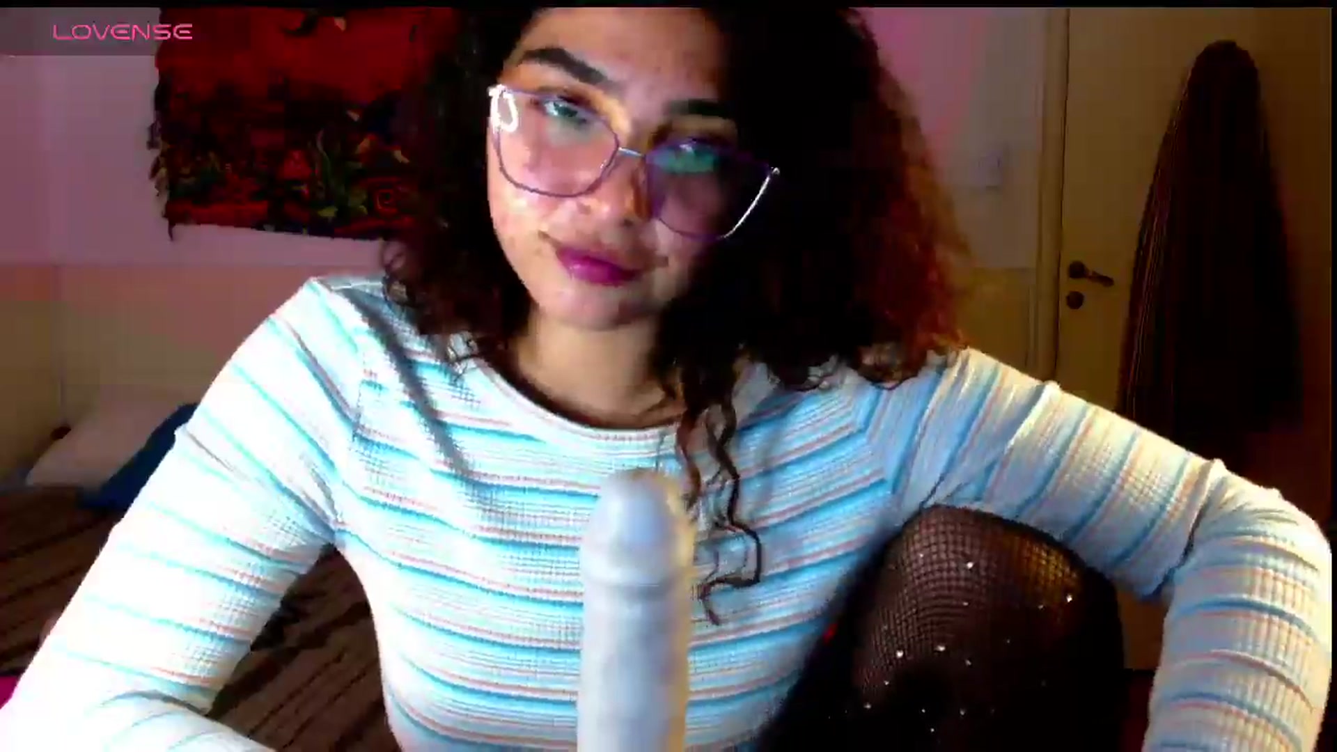 Gallery image thumbnail from Ariagaleo's myfreecams stream on, 07/10/2025, 24:20 image 10 of 20