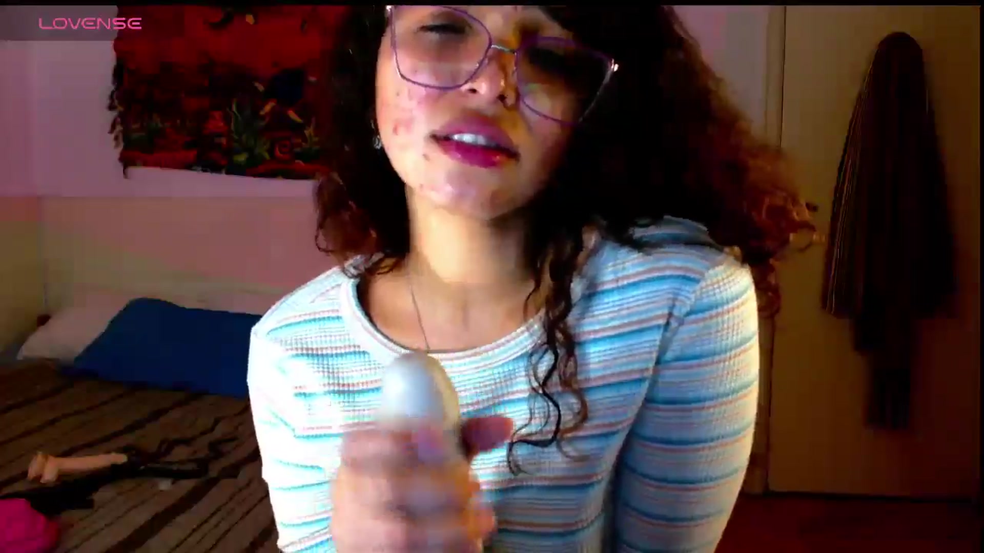 Gallery image thumbnail from Ariagaleo's myfreecams stream on, 07/10/2025, 24:20 image 7 of 20