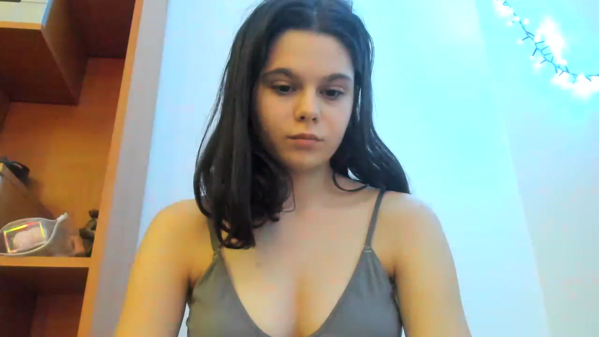 Gallery image thumbnail from AriahKiss's myfreecams stream on, 11/24/2022, 23:17 image 15 of 20