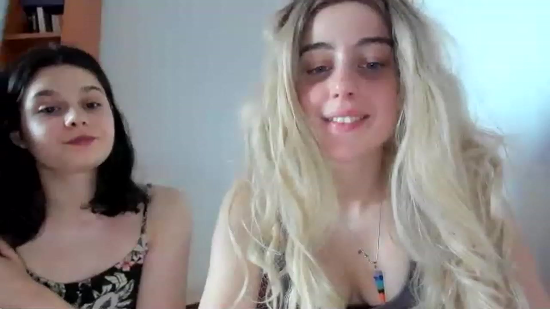 Gallery image thumbnail from AriahKiss's myfreecams stream on, 02/25/2023, 15:44 image 1 of 20