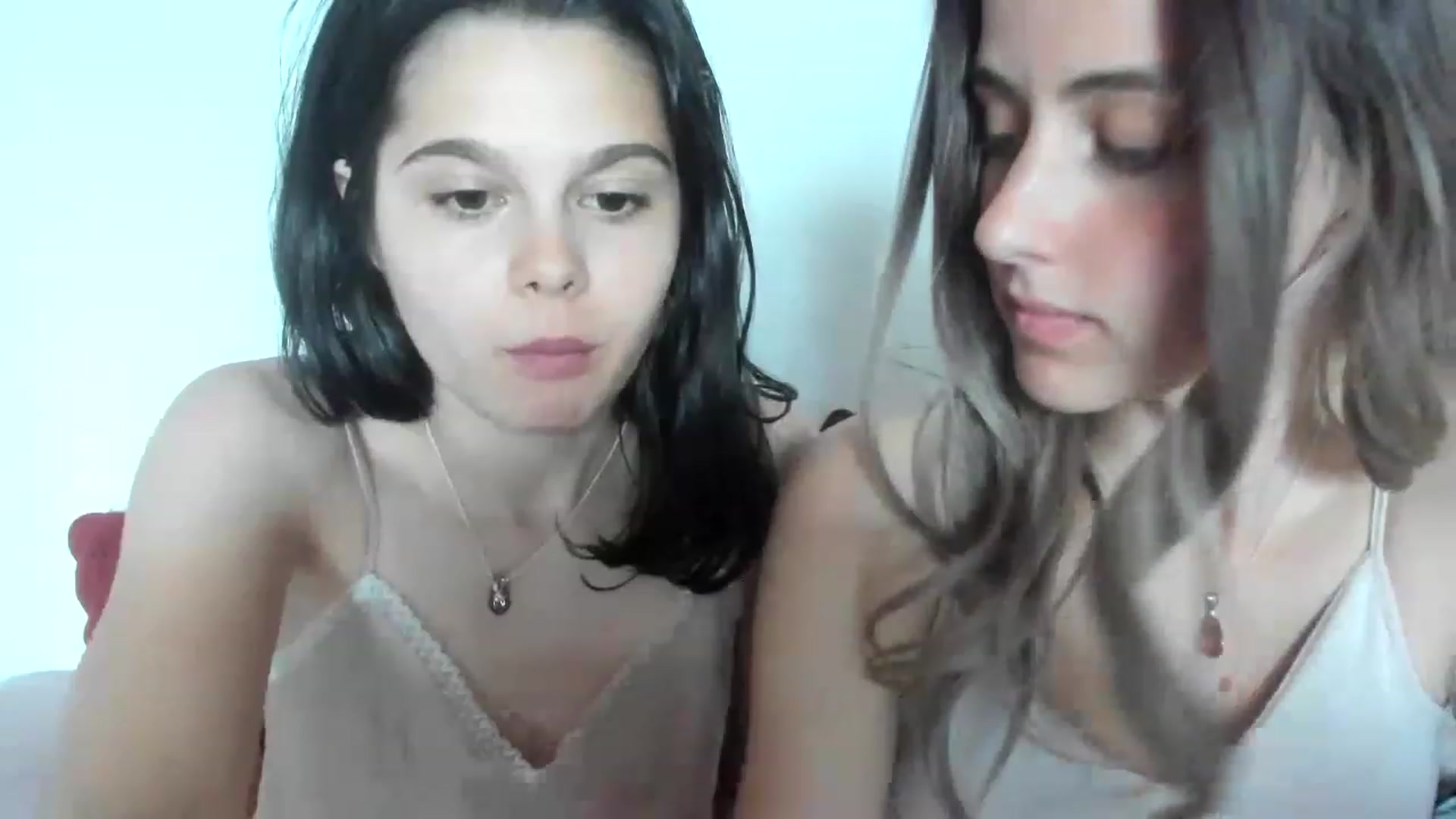 Gallery image thumbnail from AriahKiss's myfreecams stream on, 03/15/2023, 15:49 image 17 of 20