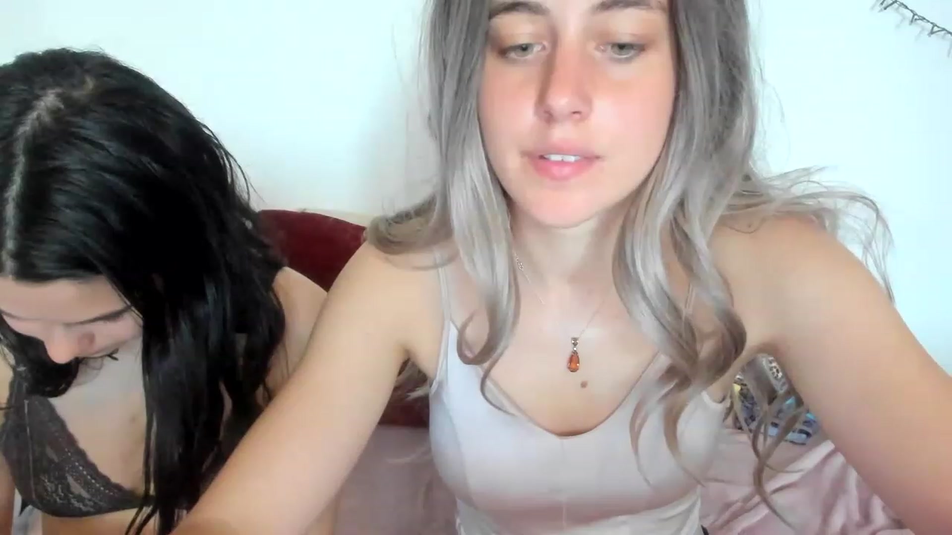 Gallery image thumbnail from AriahKiss's myfreecams stream on, 03/16/2023, 08:58 image 11 of 20