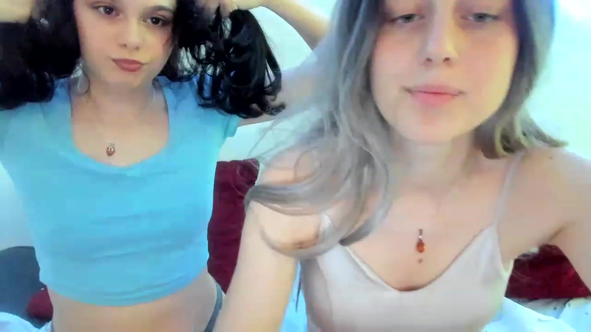 Gallery image thumbnail from AriahKiss's myfreecams stream on, 03/25/2023, 20:41 image 9 of 20