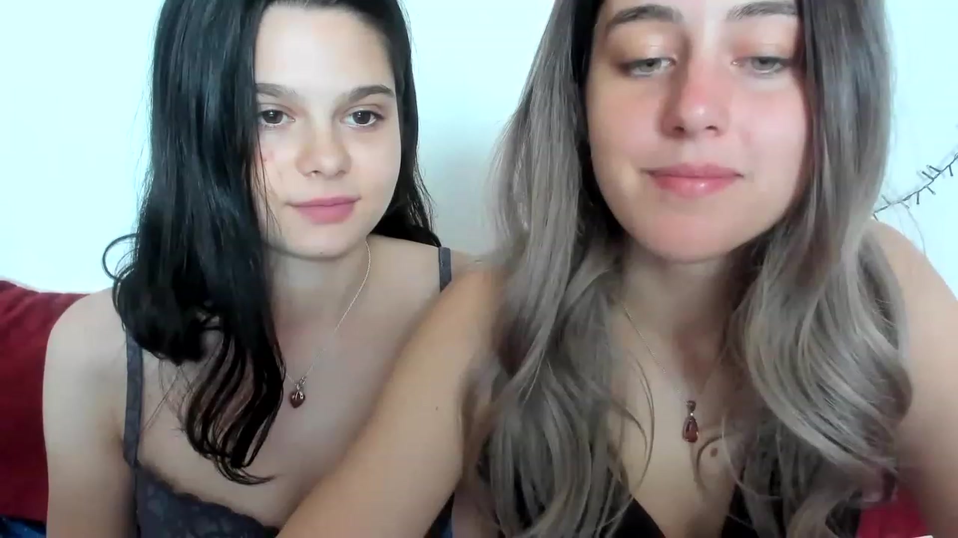 Gallery image thumbnail from AriahKiss's myfreecams stream on, 04/07/2023, 10:06 image 13 of 20