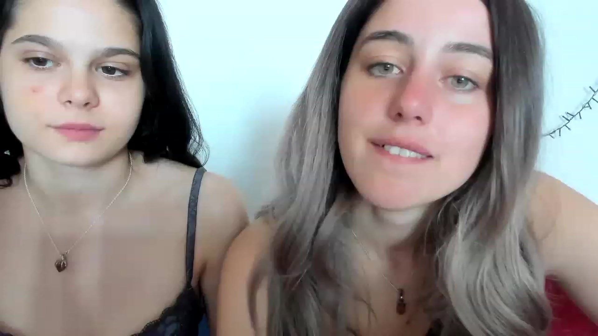 Gallery image thumbnail from AriahKiss's myfreecams stream on, 04/07/2023, 10:06 image 5 of 20