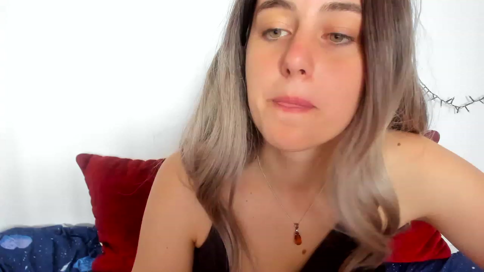 Gallery image thumbnail from AriahKiss's myfreecams stream on, 04/07/2023, 10:47 image 1 of 20