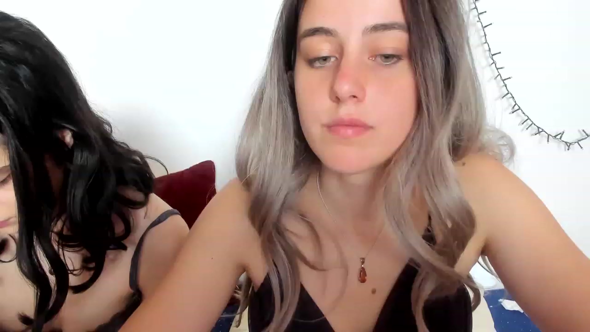 Gallery image thumbnail from AriahKiss's myfreecams stream on, 04/07/2023, 10:47 image 9 of 20