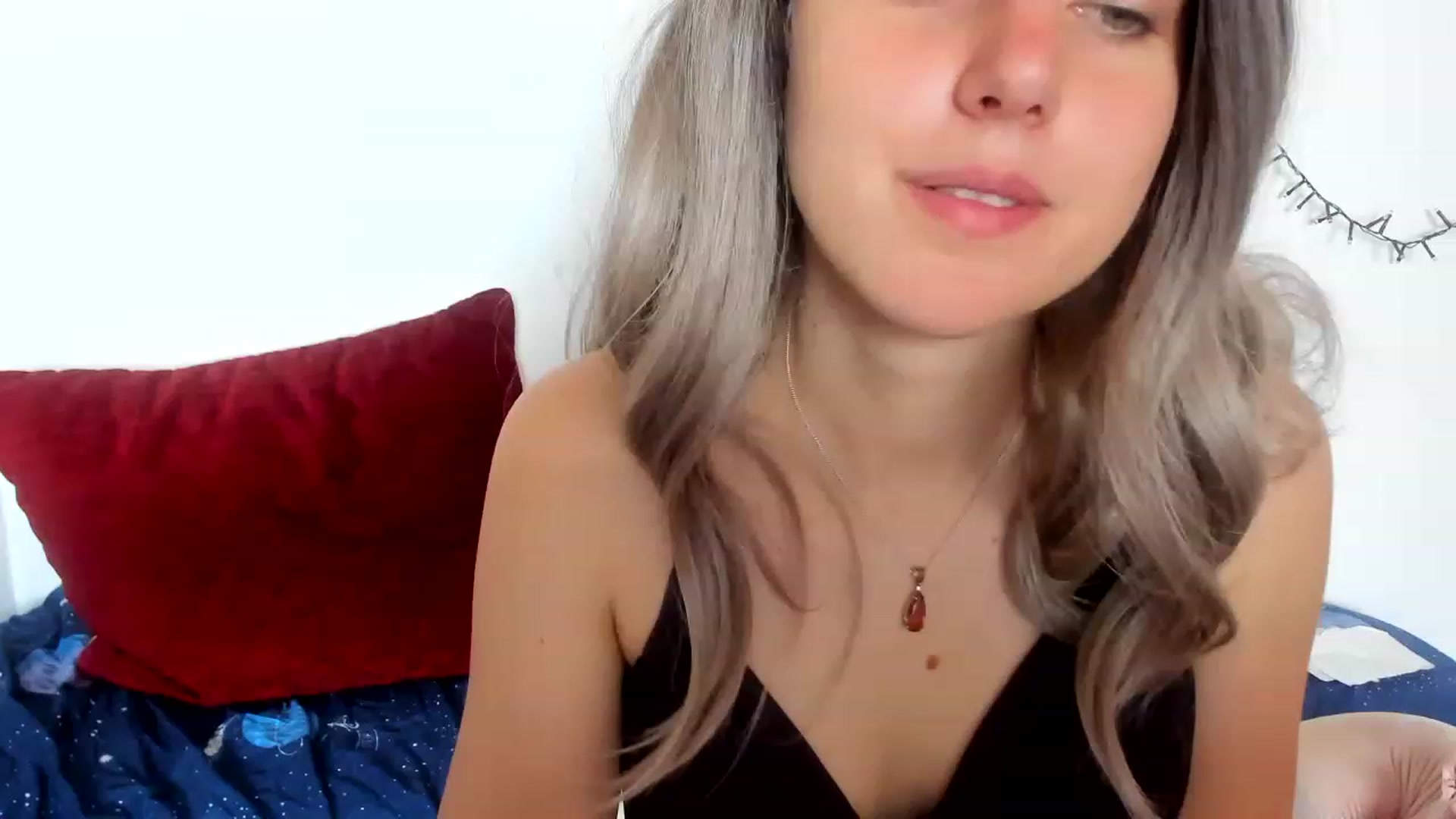 Gallery image thumbnail from AriahKiss's myfreecams stream on, 04/07/2023, 10:47 image 16 of 20