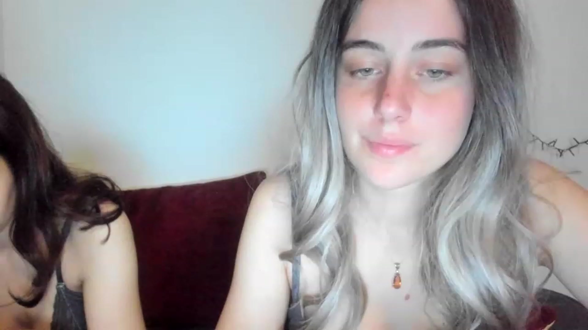 Gallery image thumbnail from AriahKiss's myfreecams stream on, 04/09/2023, 17:11 image 6 of 20