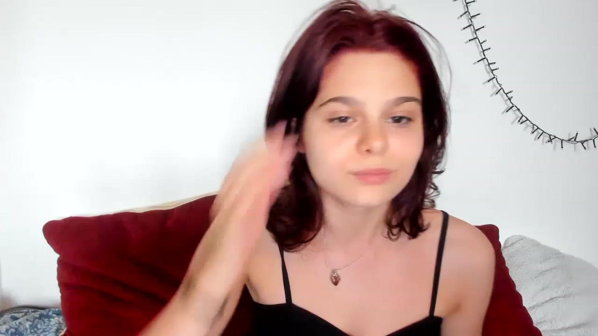 Gallery image thumbnail from AriahKiss's myfreecams stream on, 04/13/2023, 16:36 image 15 of 20