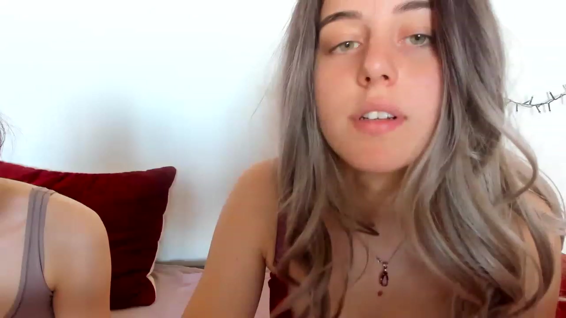 Gallery image thumbnail from AriahKiss's myfreecams stream on, 04/15/2023, 13:23 image 16 of 20