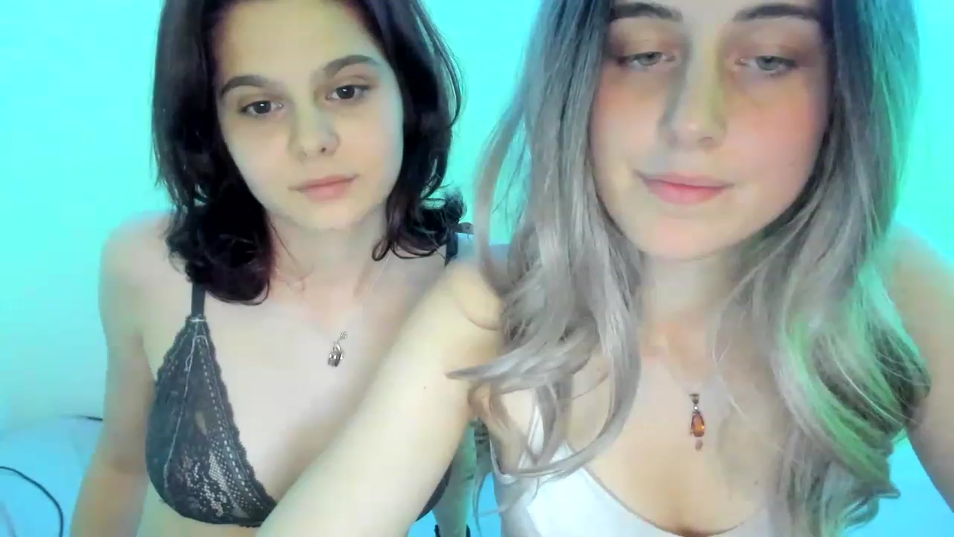 Gallery image thumbnail from AriahKiss's myfreecams stream on, 04/19/2023, 20:11 image 5 of 20