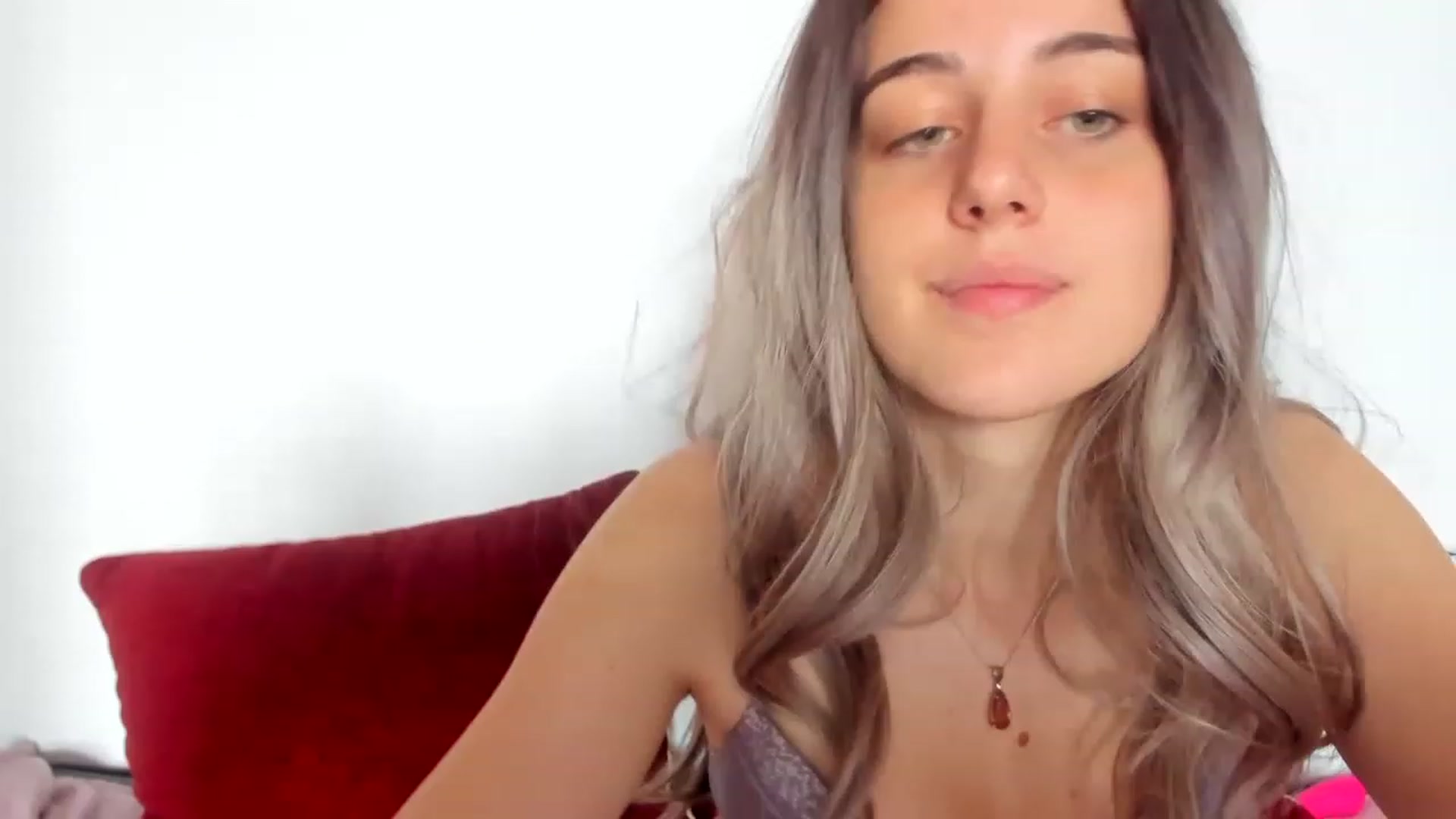 Gallery image thumbnail from AriahKiss's myfreecams stream on, 04/25/2023, 11:18 image 14 of 20