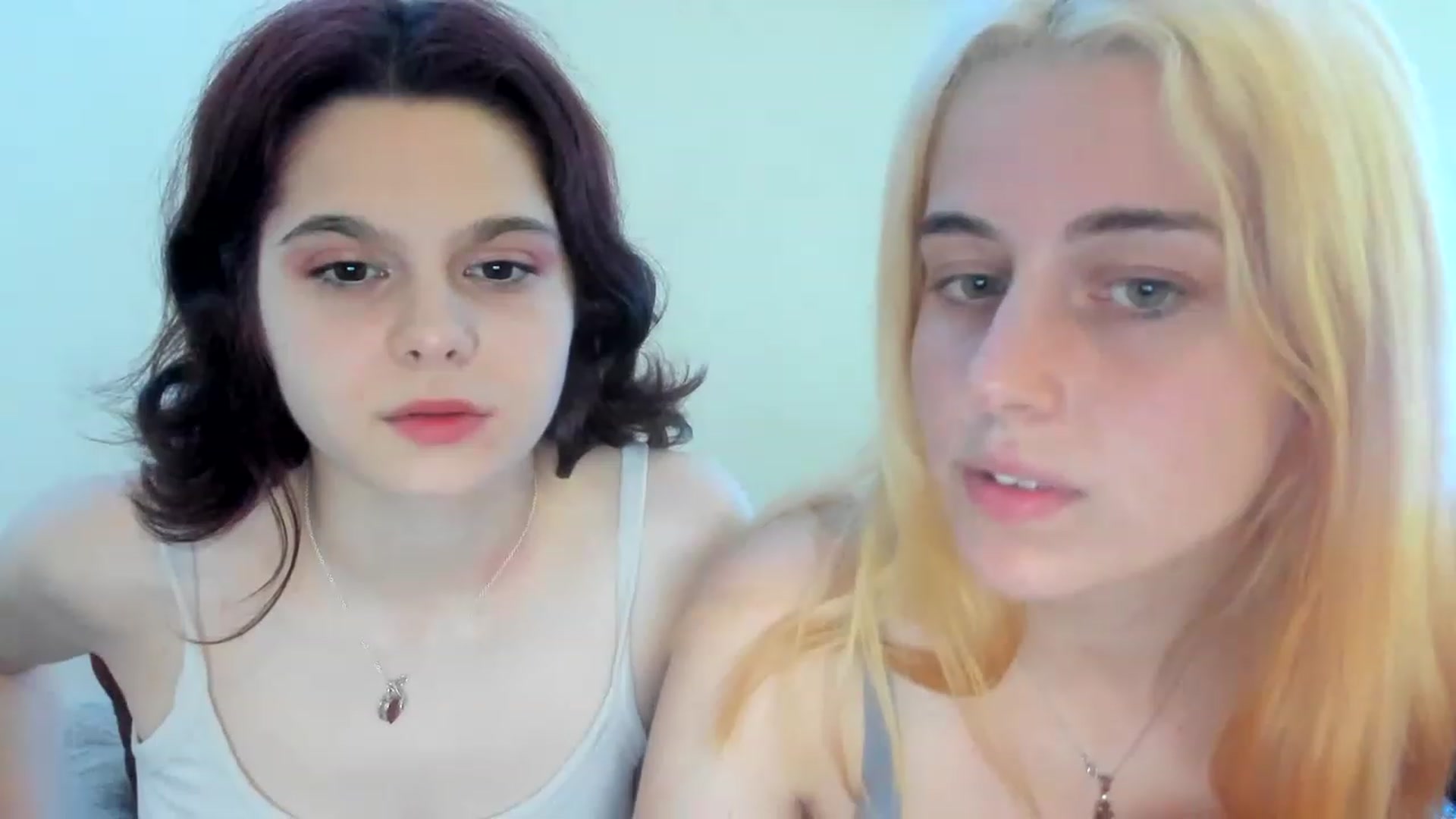 Gallery image thumbnail from AriahKiss's myfreecams stream on, 05/14/2023, 18:17 image 19 of 20