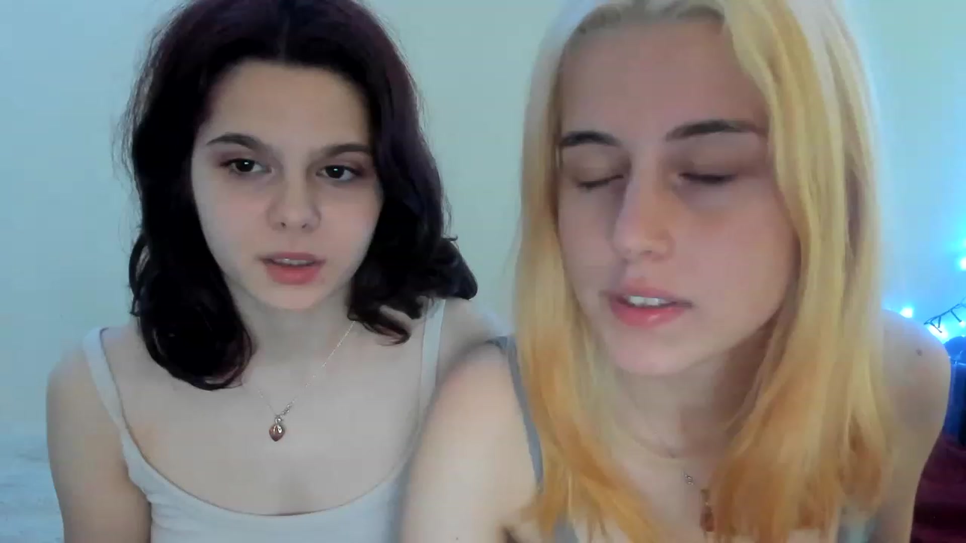 Gallery image thumbnail from AriahKiss's myfreecams stream on, 05/14/2023, 18:59 image 4 of 20