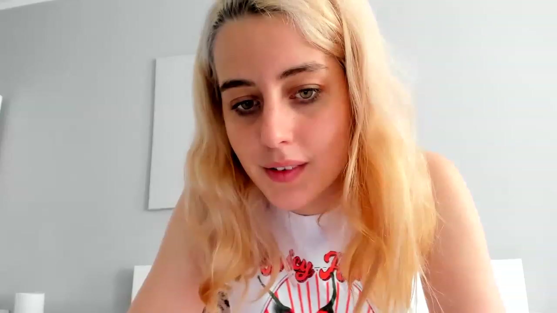 Gallery image thumbnail from AriahKiss's myfreecams stream on, 06/05/2023, 08:40 image 19 of 20