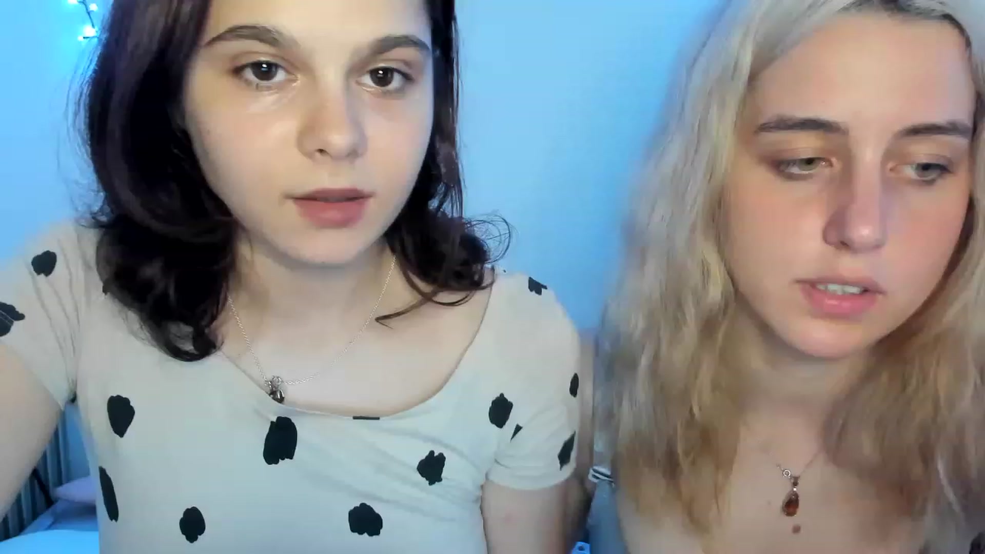 Gallery image thumbnail from AriahKiss's myfreecams stream on, 06/18/2023, 20:12 image 13 of 20