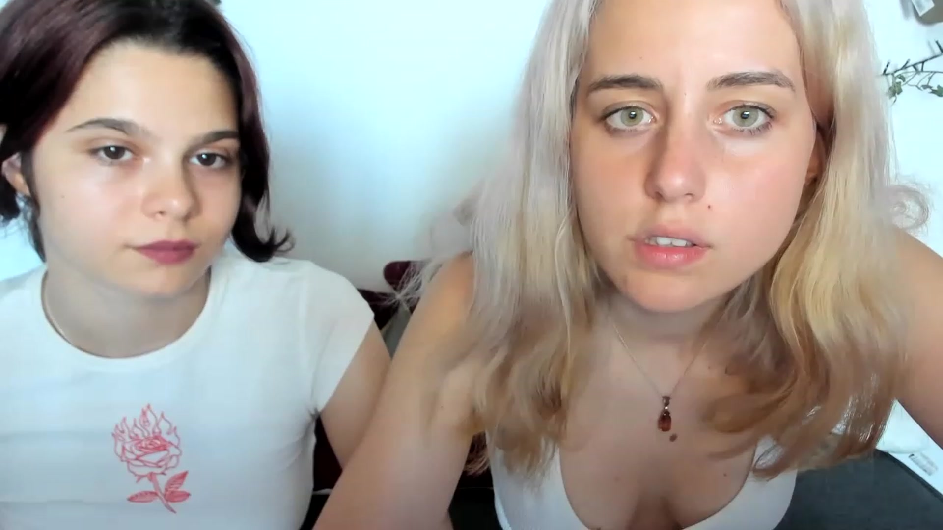 Gallery image thumbnail from AriahKiss's myfreecams stream on, 06/24/2023, 15:38 image 14 of 20