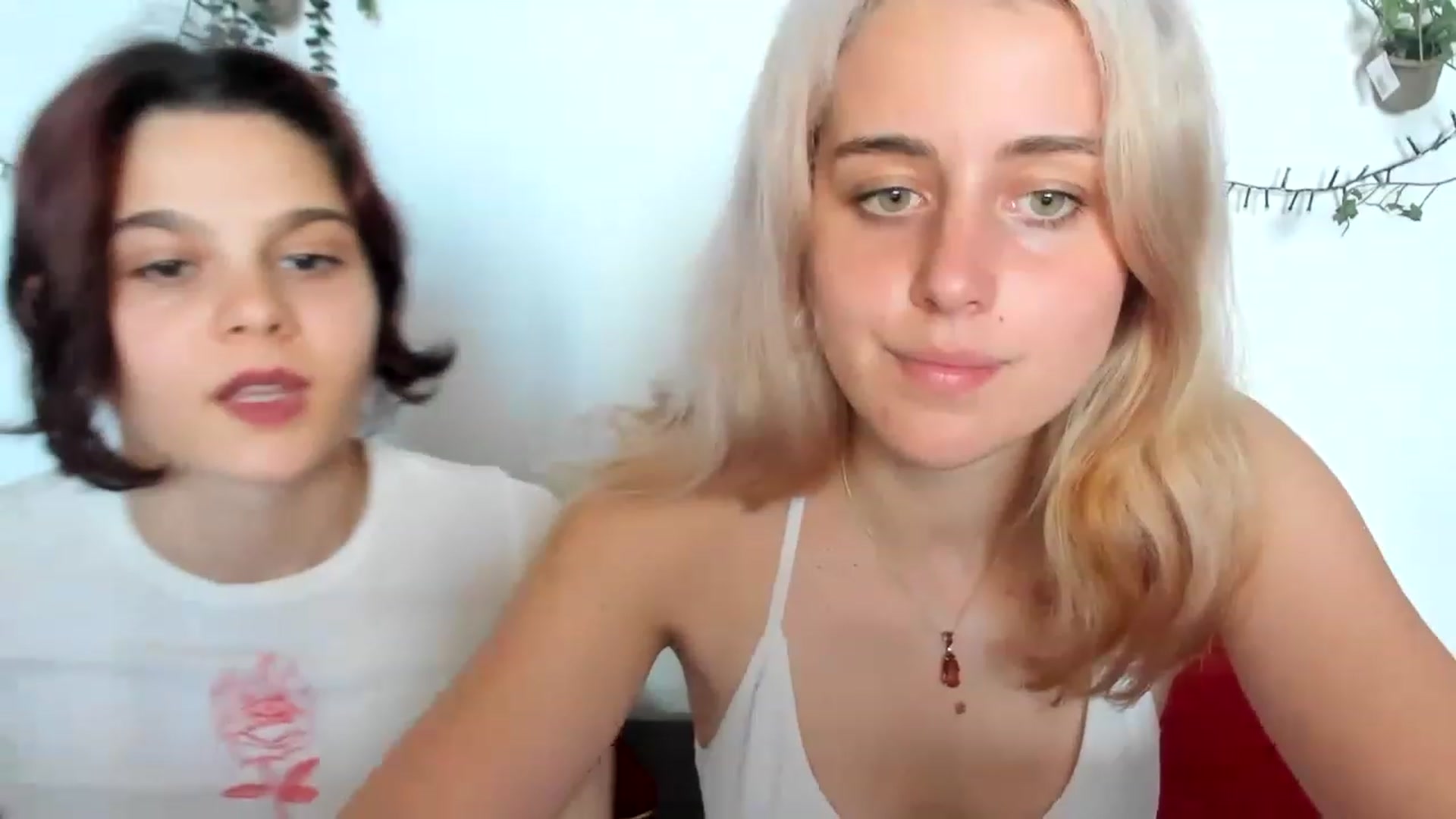 Gallery image thumbnail from AriahKiss's myfreecams stream on, 06/24/2023, 15:38 image 2 of 20