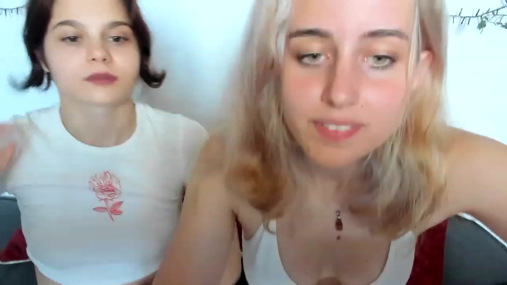 Gallery image thumbnail from AriahKiss's myfreecams stream on, 06/24/2023, 15:38 image 6 of 20