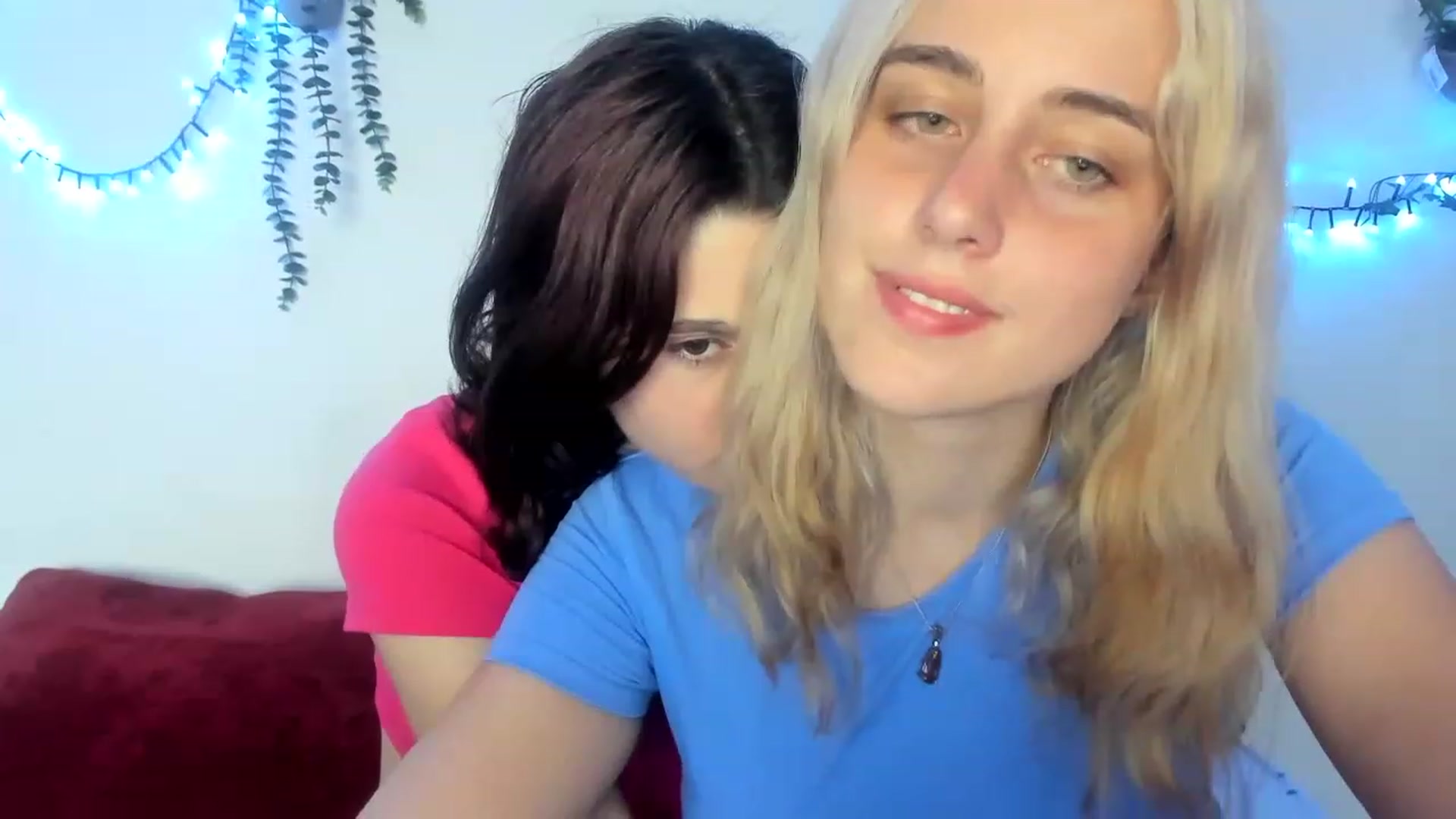 Gallery image thumbnail from AriahKiss's myfreecams stream on, 07/06/2023, 17:38 image 17 of 20