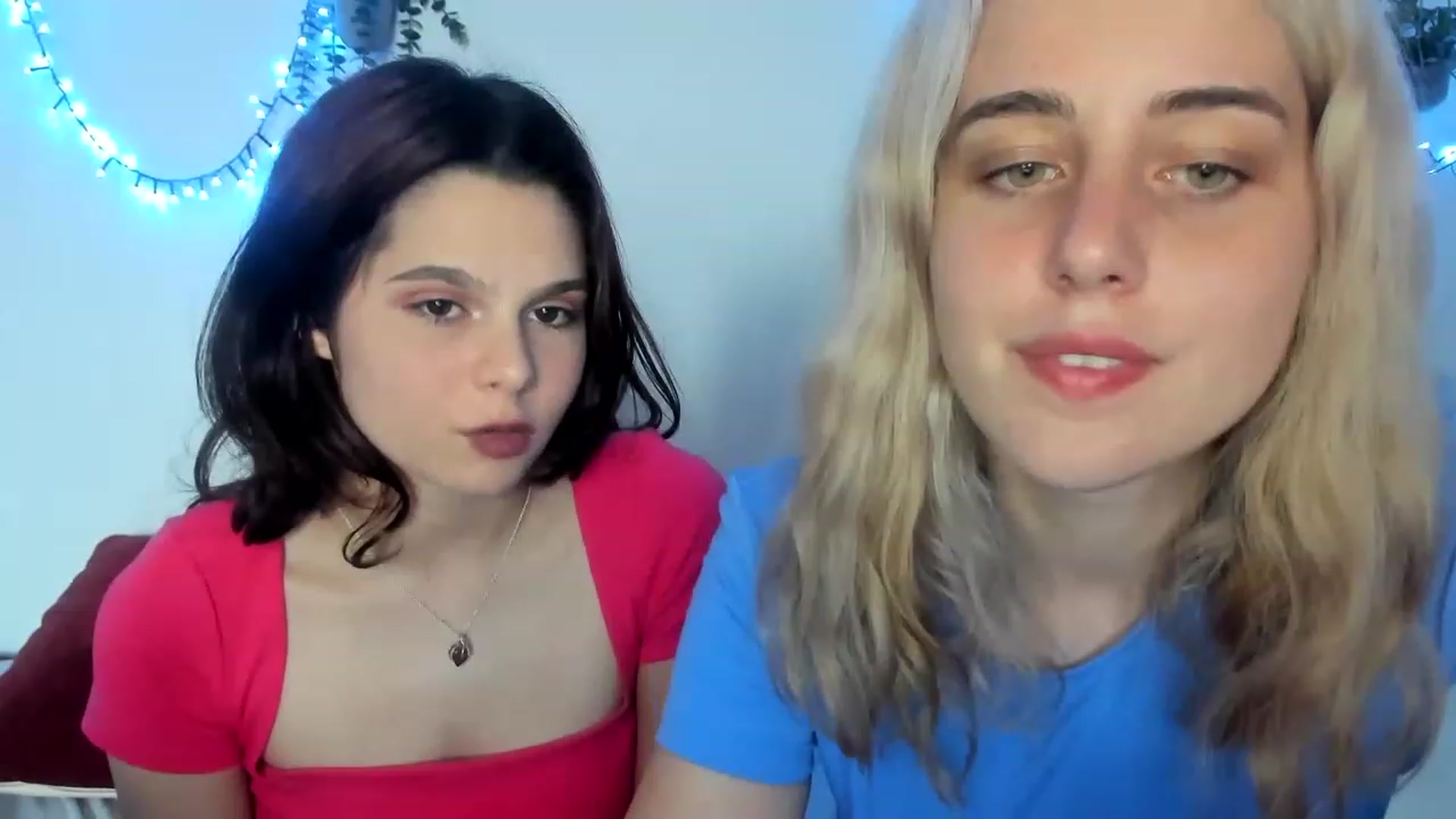 Gallery image thumbnail from AriahKiss's myfreecams stream on, 07/06/2023, 17:38 image 6 of 20