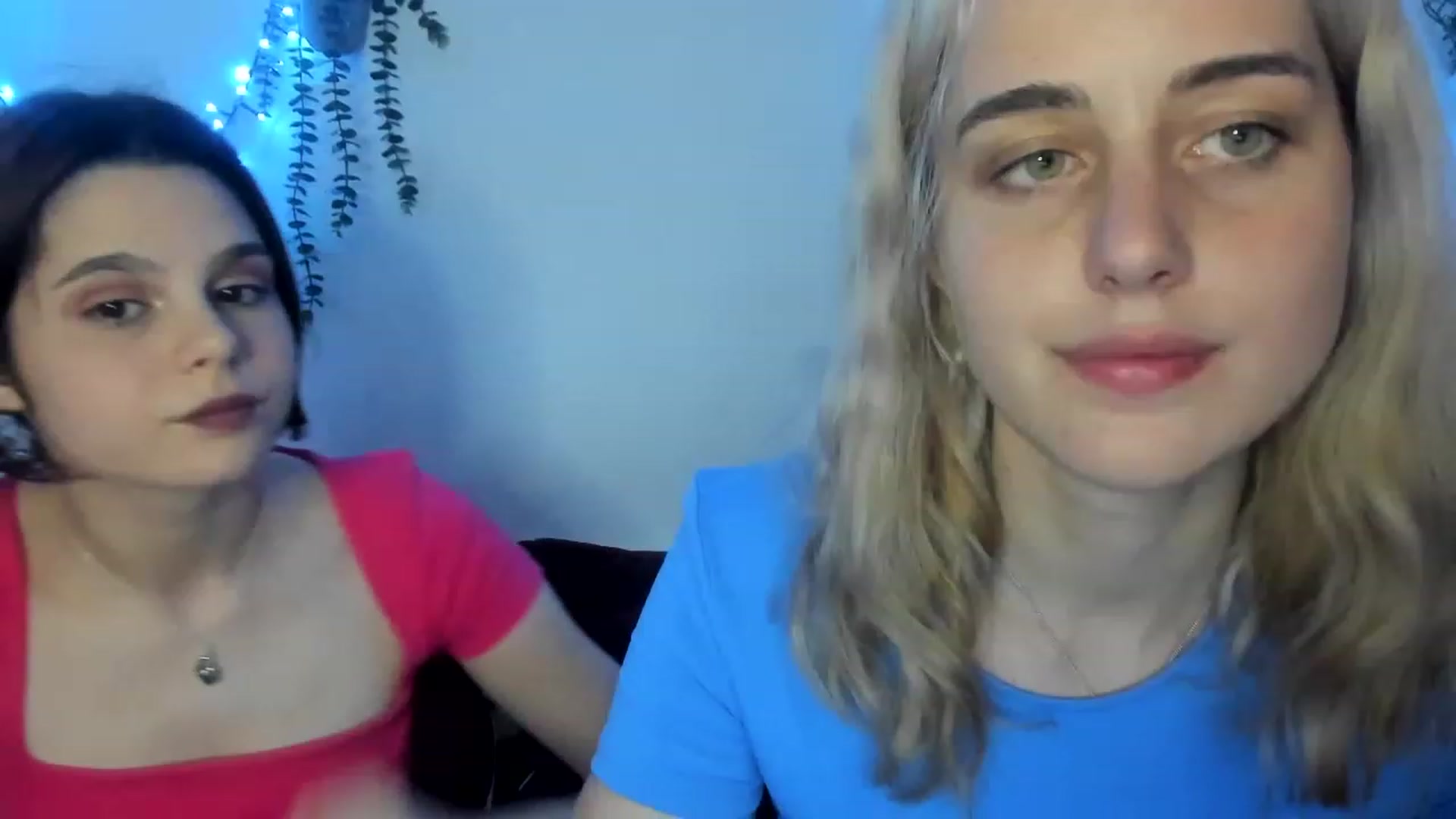 Gallery image thumbnail from AriahKiss's myfreecams stream on, 07/06/2023, 18:09 image 7 of 20