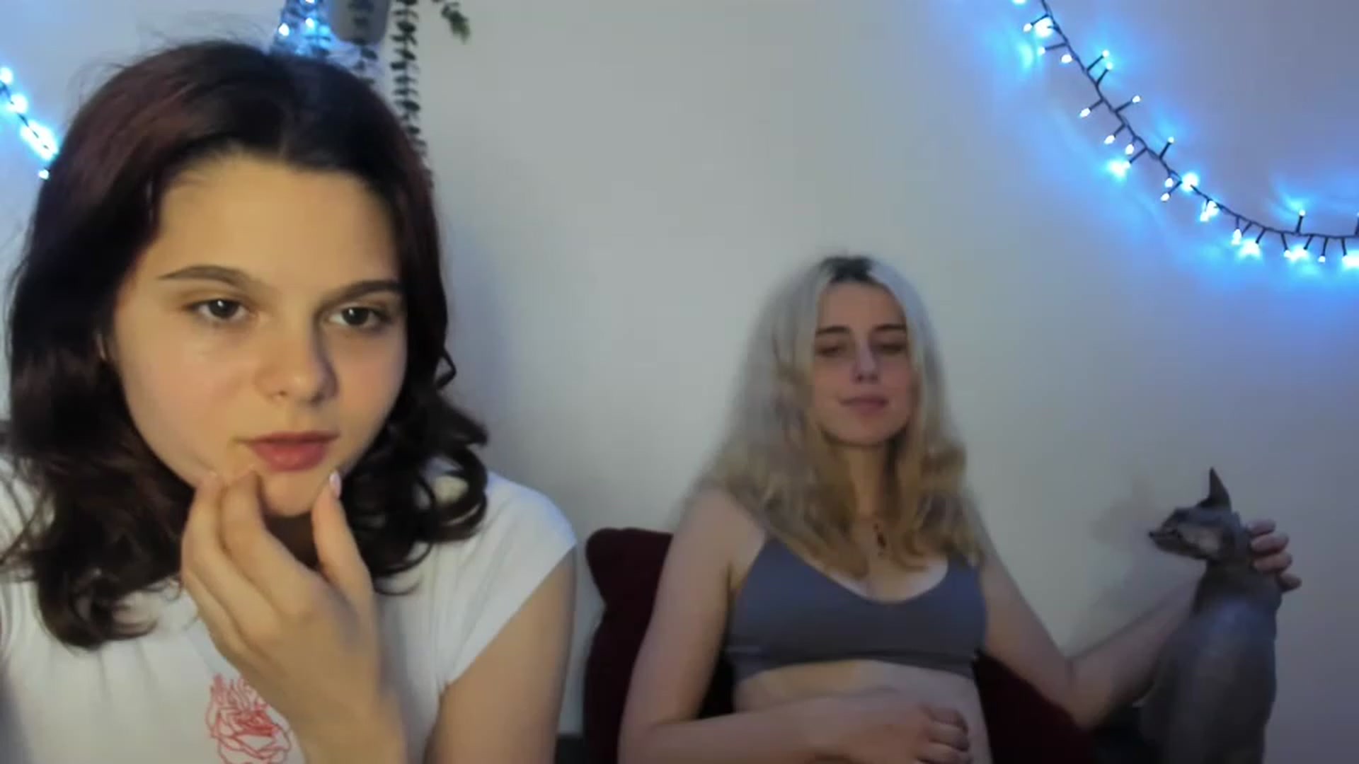 Gallery image thumbnail from AriahKiss's myfreecams stream on, 07/07/2023, 17:21 image 15 of 20