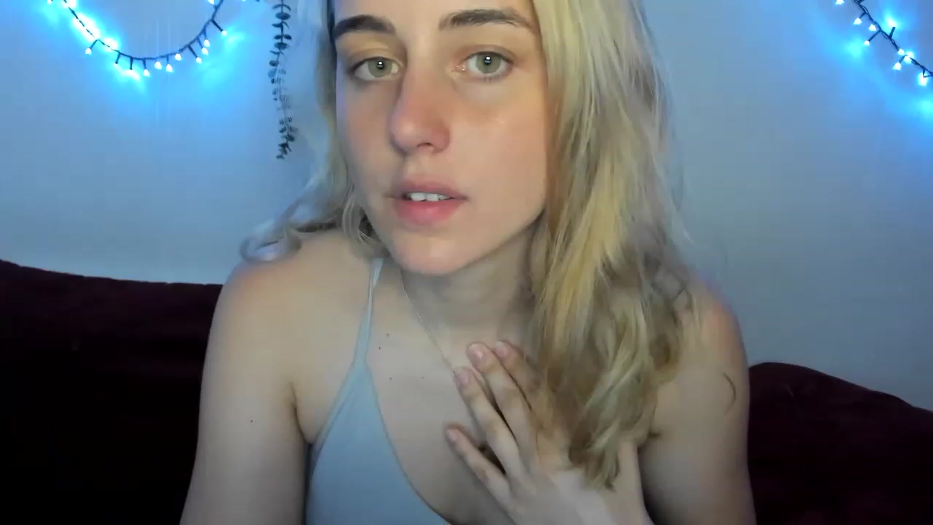 Gallery image thumbnail from AriahKiss's myfreecams stream on, 07/13/2023, 18:29 image 13 of 20