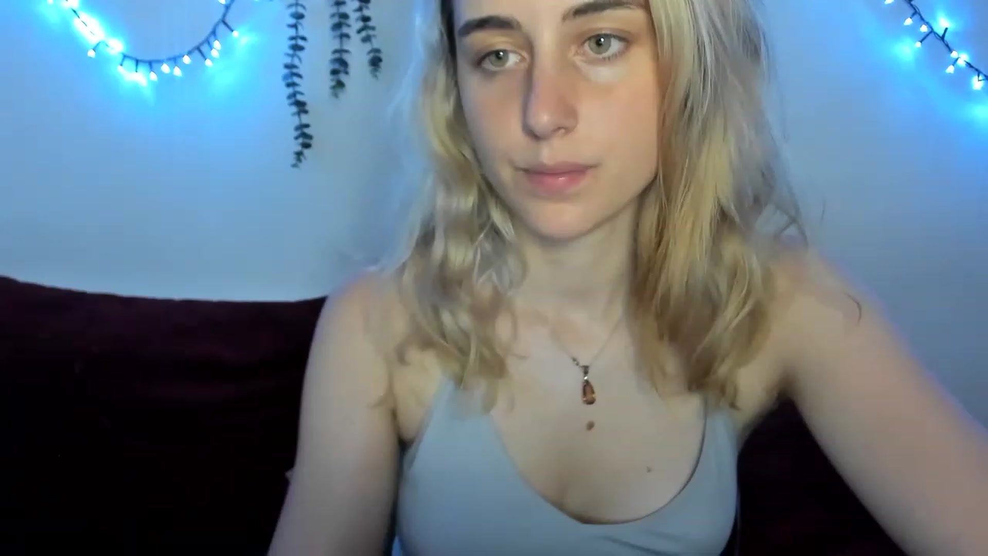 Gallery image thumbnail from AriahKiss's myfreecams stream on, 07/13/2023, 18:29 image 15 of 20