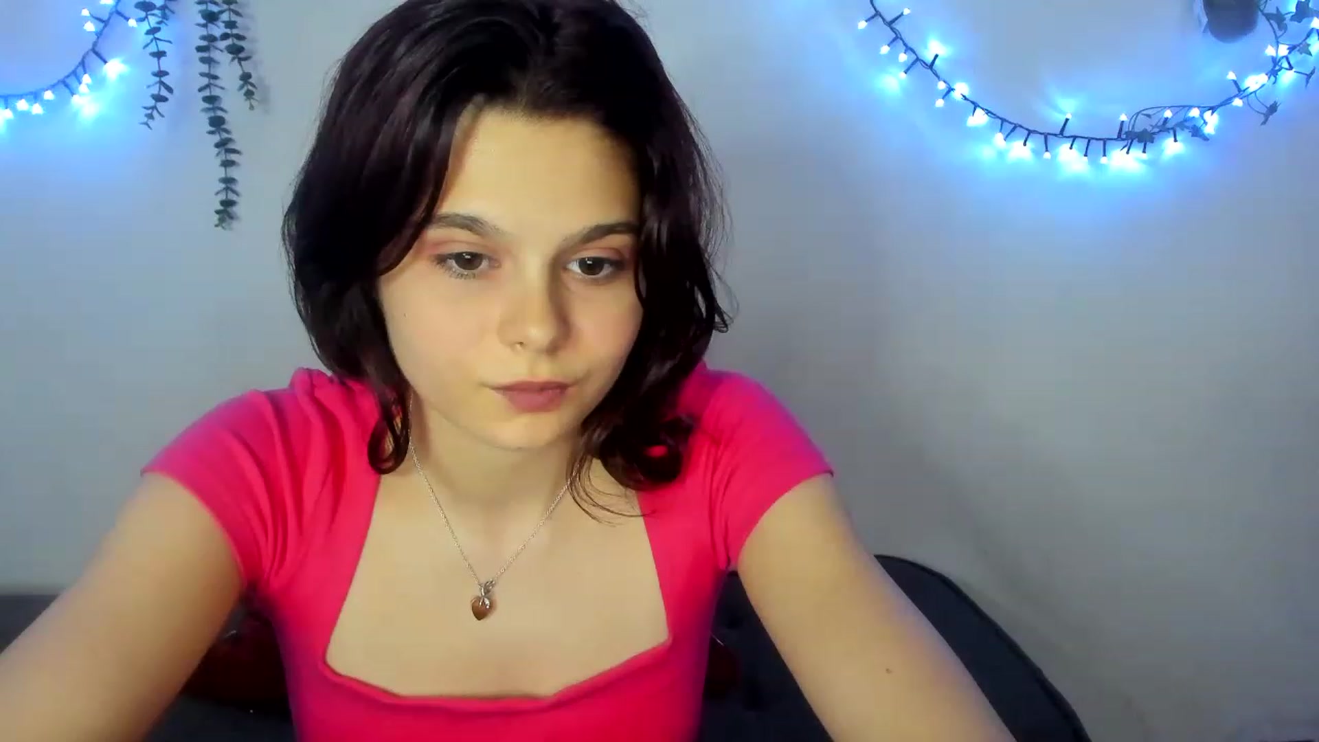 Gallery image thumbnail from AriahKiss's myfreecams stream on, 07/27/2023, 17:45 image 15 of 20