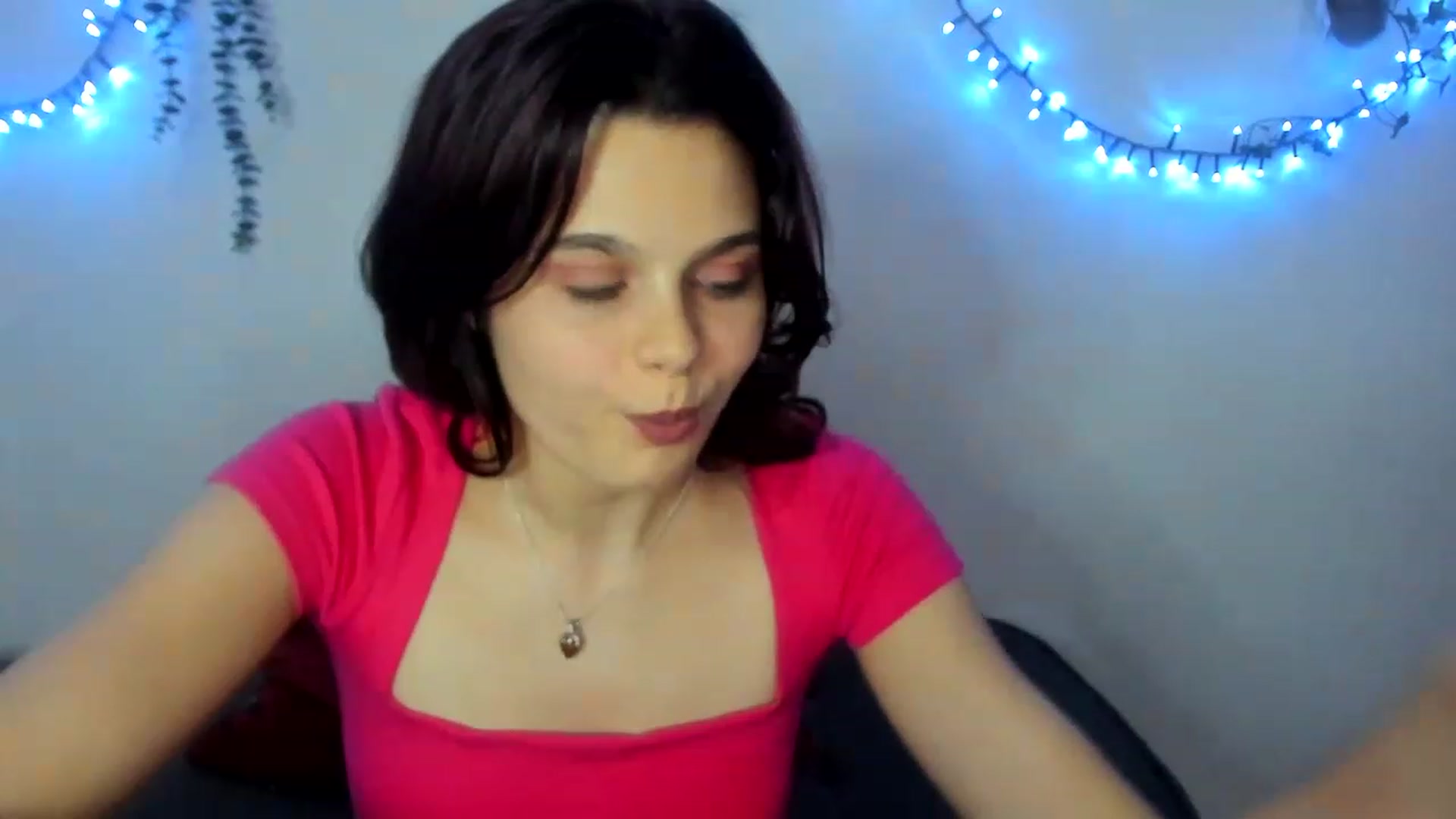 Gallery image thumbnail from AriahKiss's myfreecams stream on, 07/27/2023, 17:45 image 14 of 20