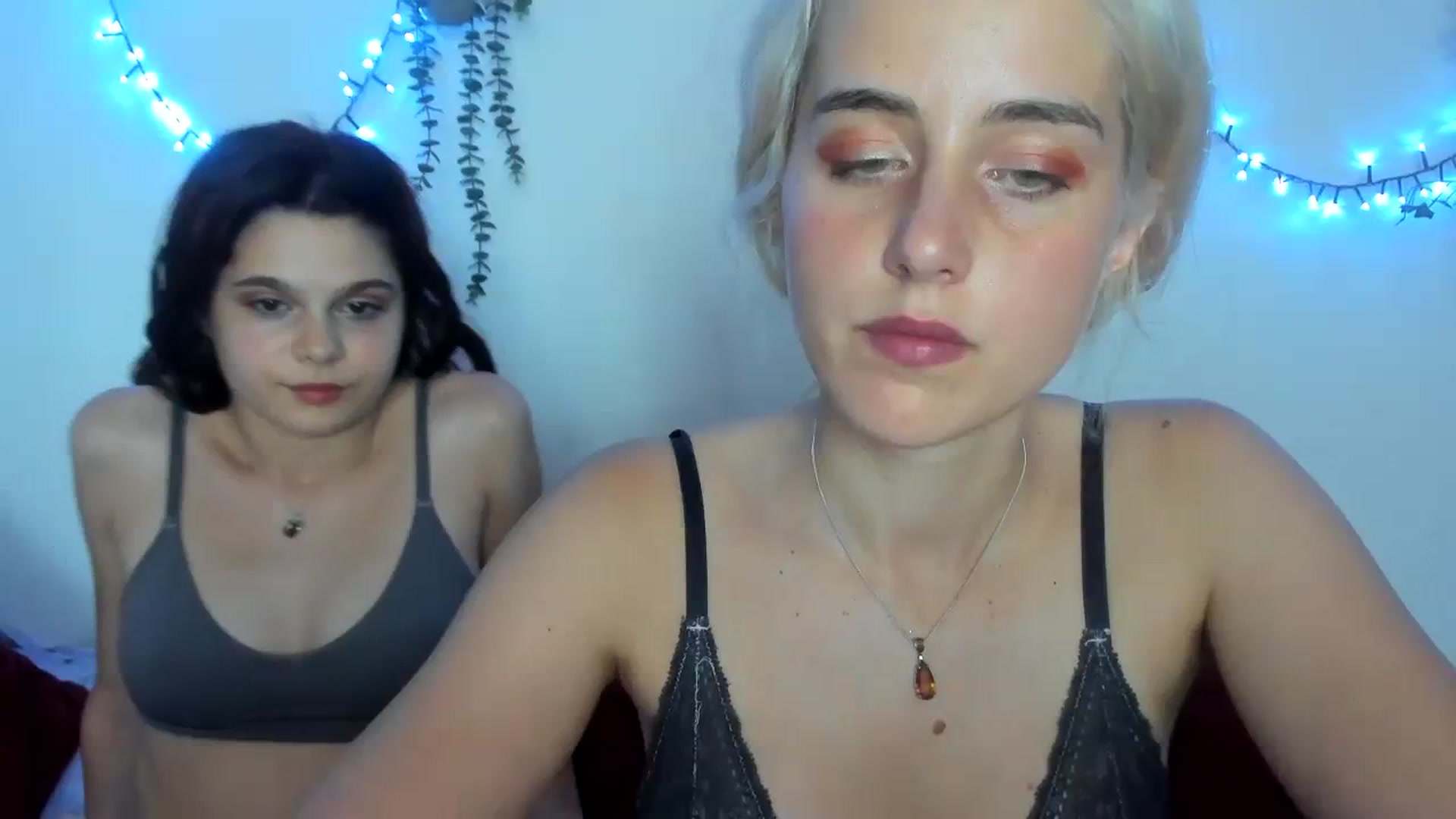 Gallery image thumbnail from AriahKiss's myfreecams stream on, 07/31/2023, 17:09 image 16 of 20