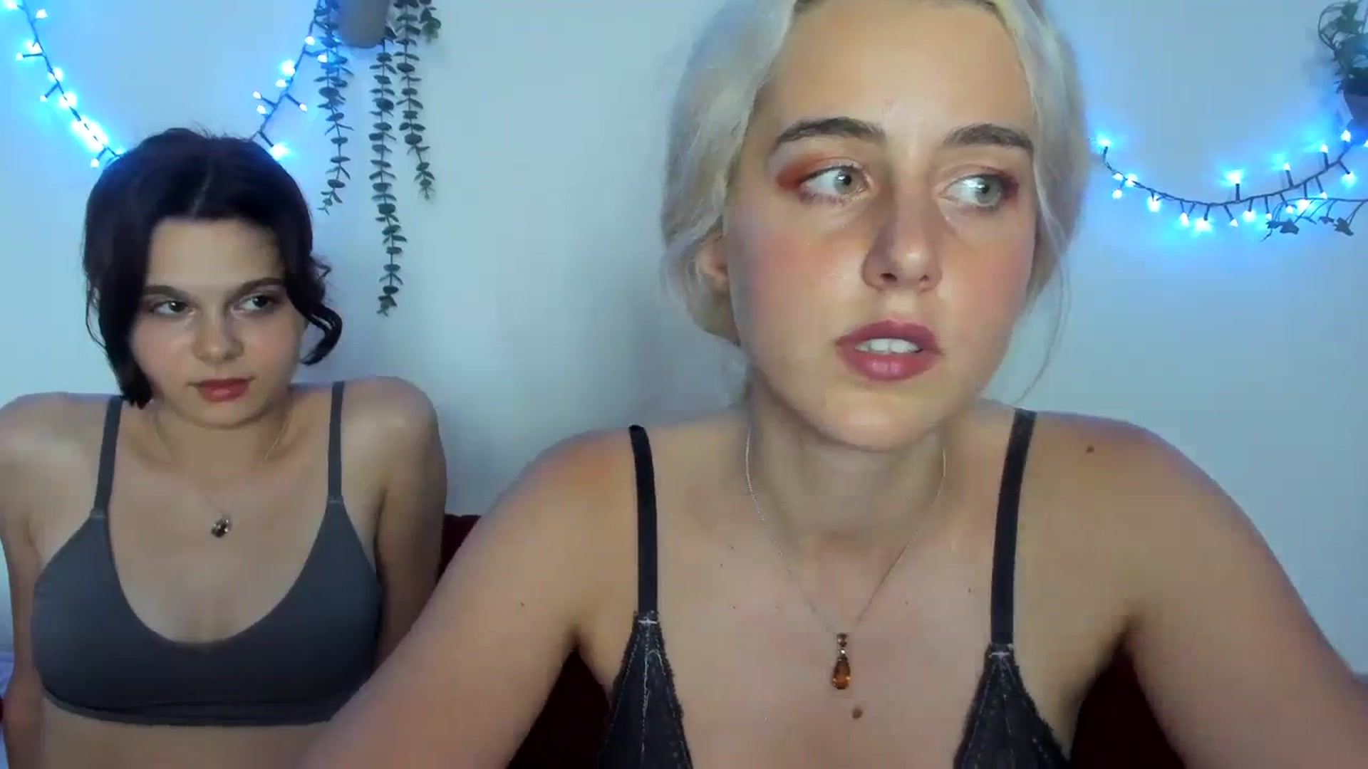 Gallery image thumbnail from AriahKiss's myfreecams stream on, 07/31/2023, 17:09 image 3 of 20