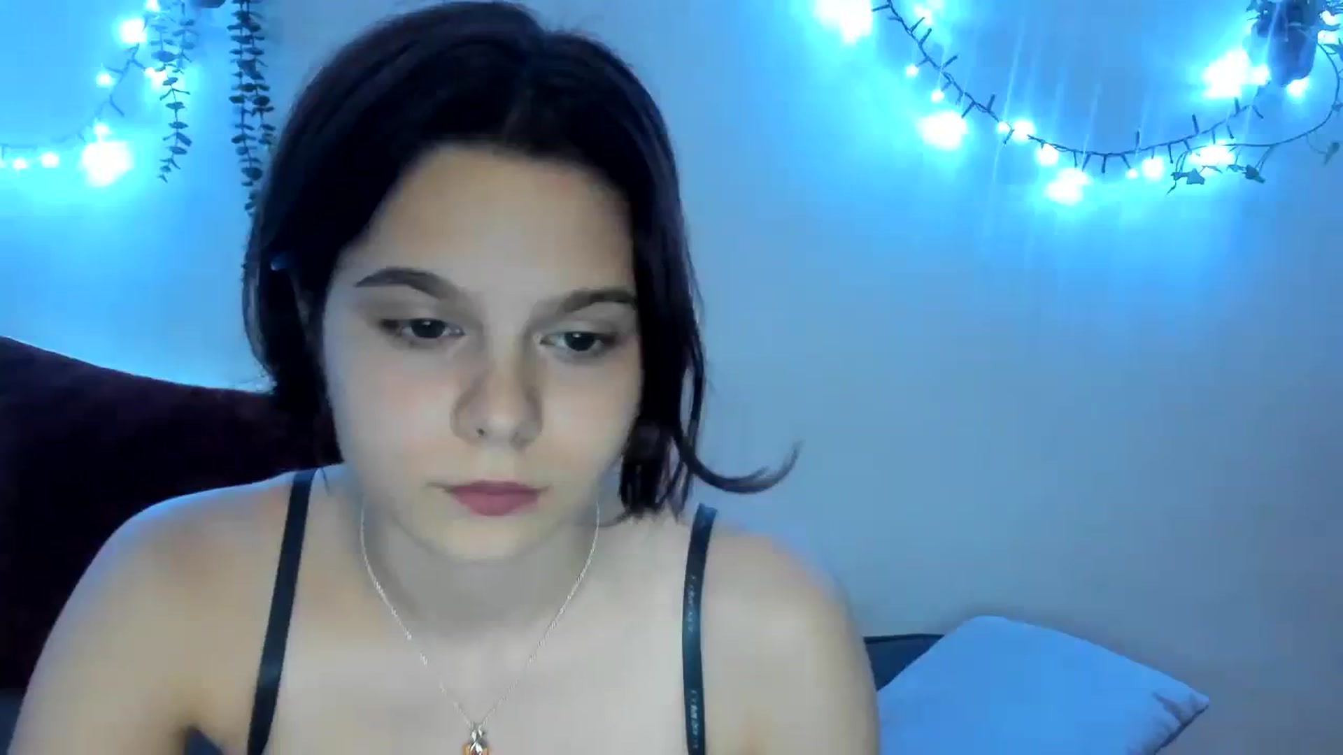 Gallery image thumbnail from AriahKiss's myfreecams stream on, 08/07/2023, 19:51 image 18 of 20