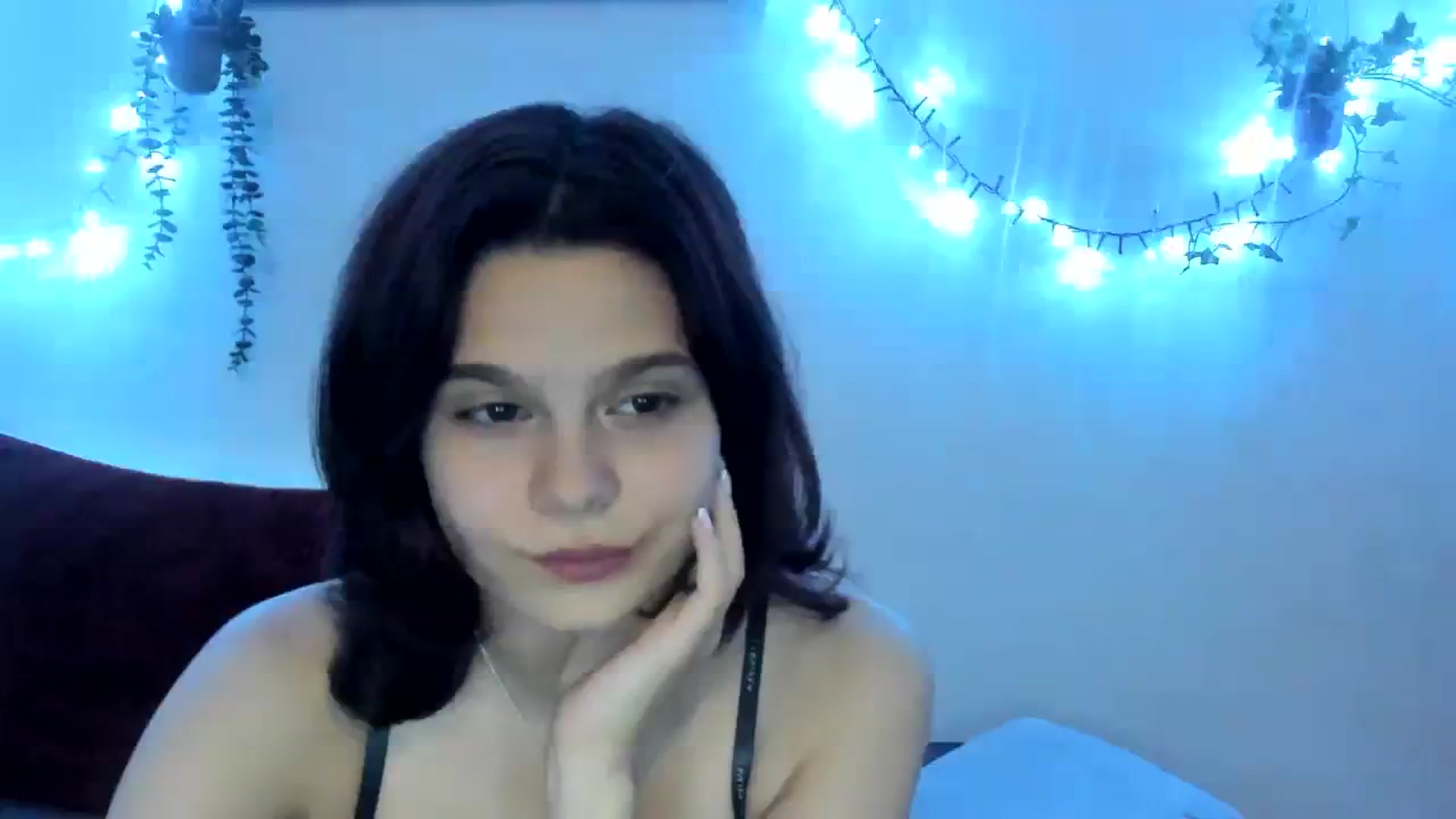 Gallery image thumbnail from AriahKiss's myfreecams stream on, 08/07/2023, 19:51 image 1 of 20